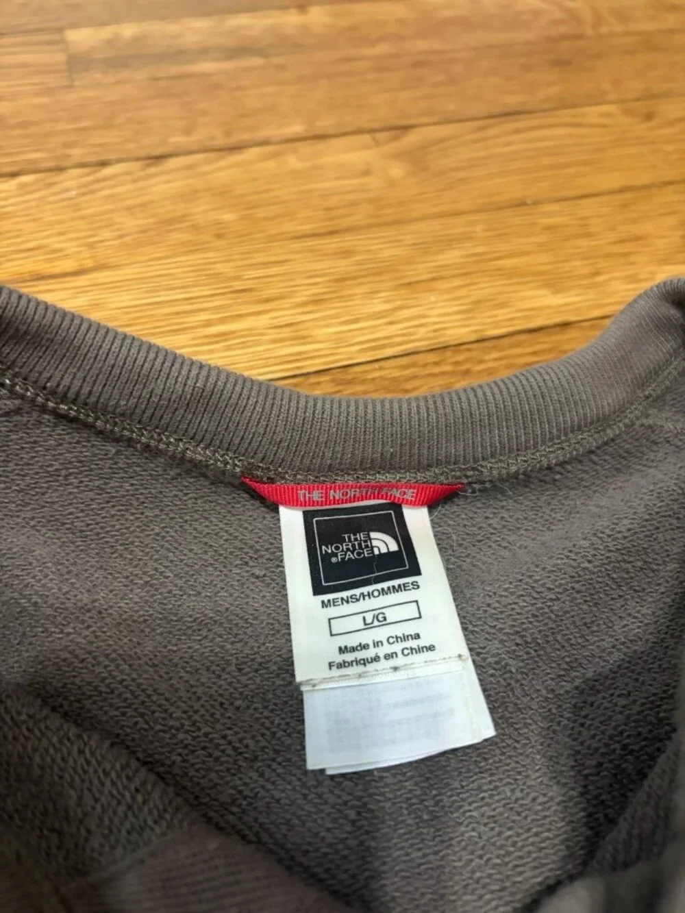 The North Face Mens Black Hoodie Sweatshirt & Gray Henley Shirt Size Large lot 2